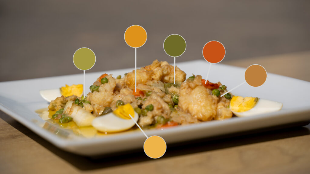 Plato de menestra con los colores corporativos de Palencia Gastronómica